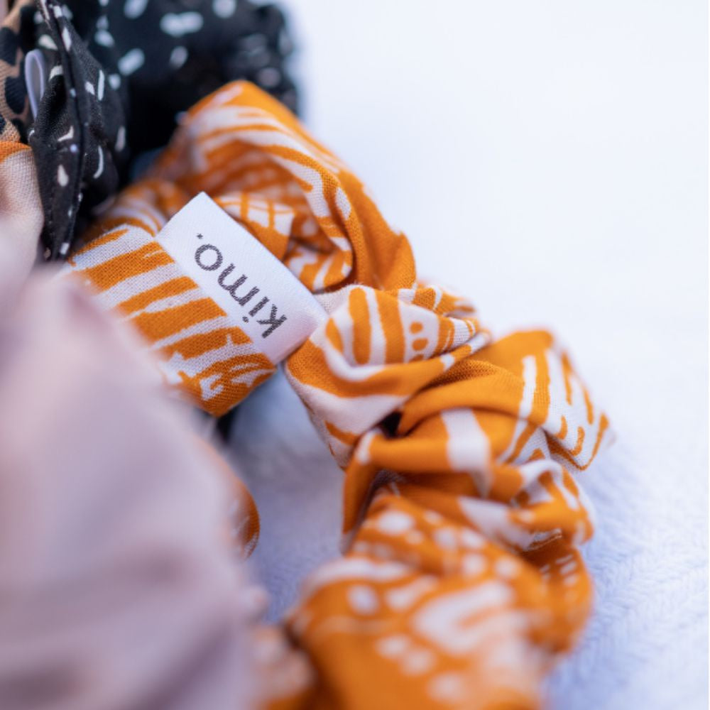Kimo Scrunchies - Orange & White