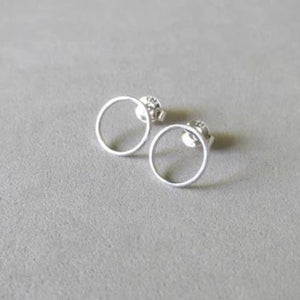 Sterling Silver Wire Circle Studs 