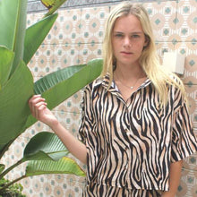 Load image into Gallery viewer, Rush Amalfi Shirt - Zebras Pride
